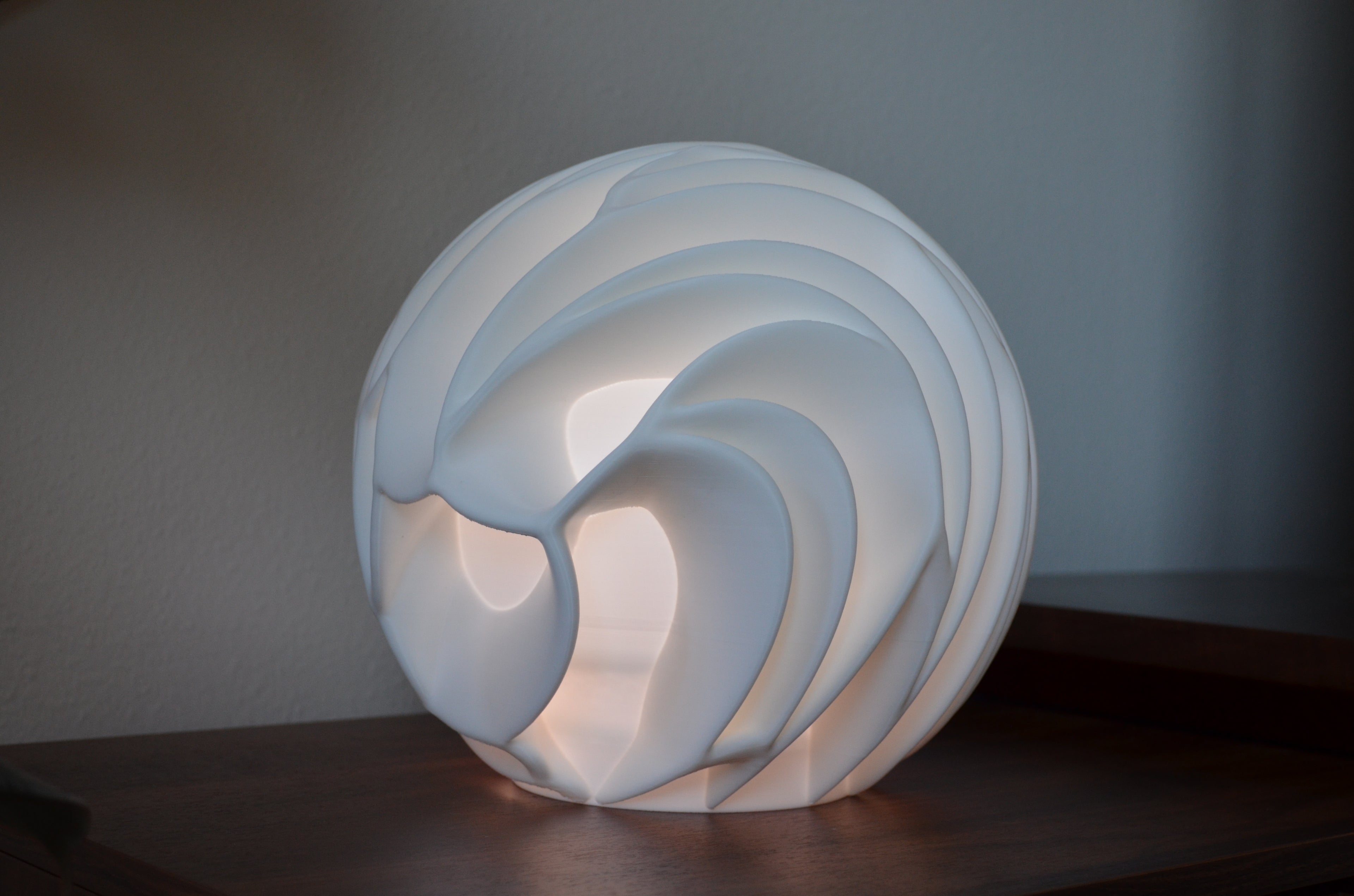 Solar Wave Lamp