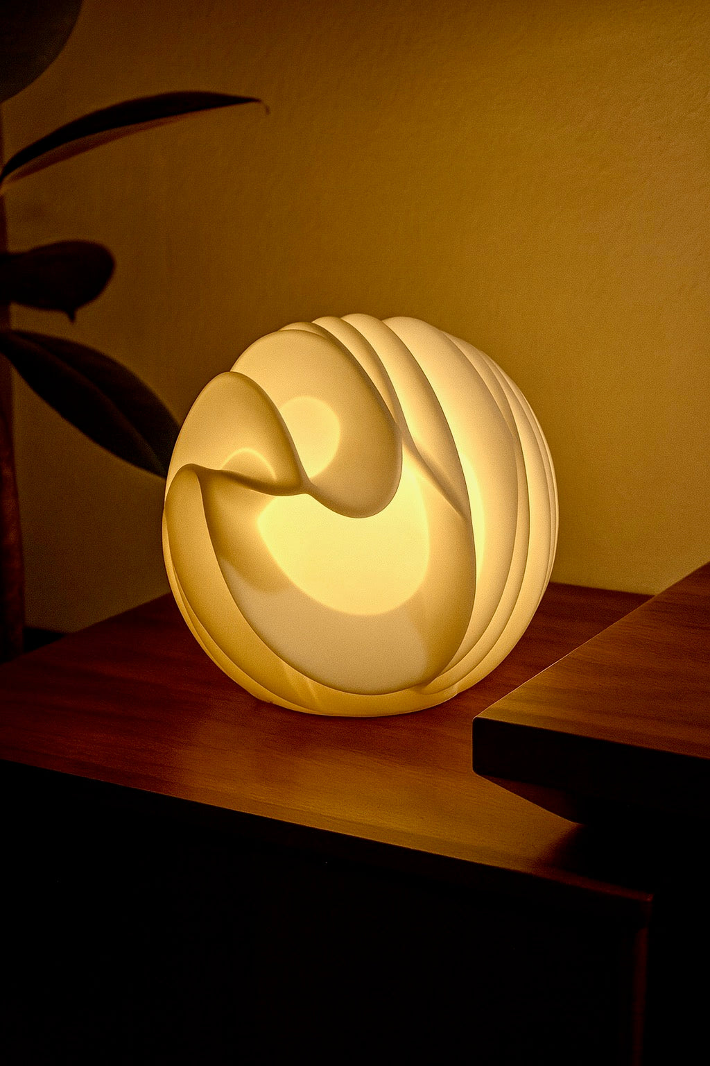 Solar Wave Lamp